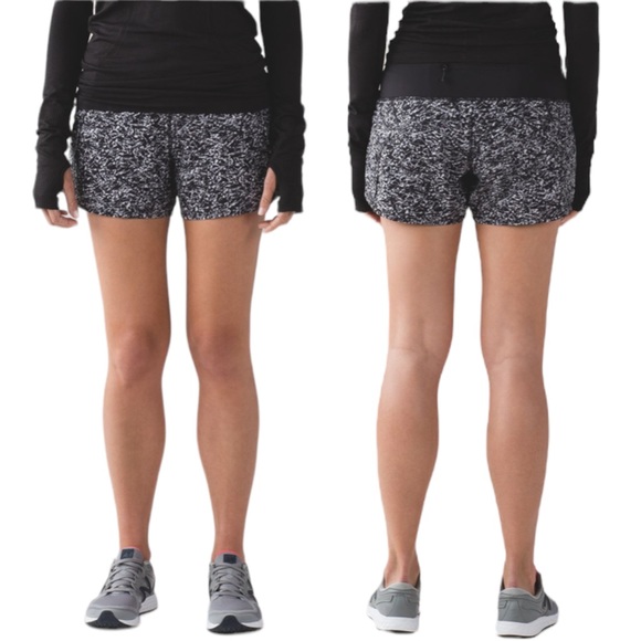 LULULEMON Run Times Short in Iced Wave. Size 6 - Picture 2 of 15